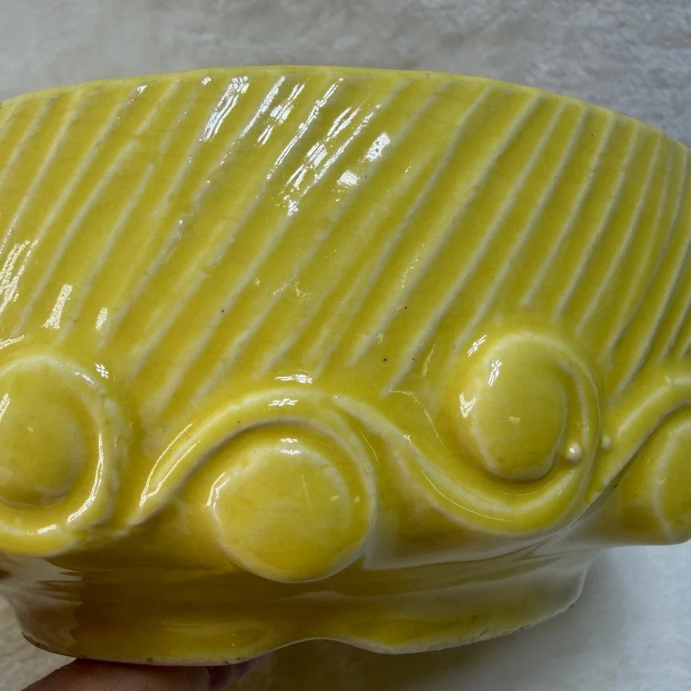 Vintage Mustard Yellow Ceramic Bowl Glossy Crazed Glaze Farmhouse Decor‎ *READ